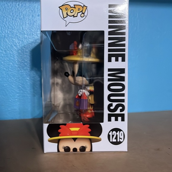 Minnie Mouse Halloween Funko Pop 1219 - Picture 2 of 4